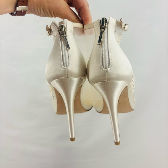 Ivory Floral Heeled Boots - Bella Belle - Picture 4 of 11